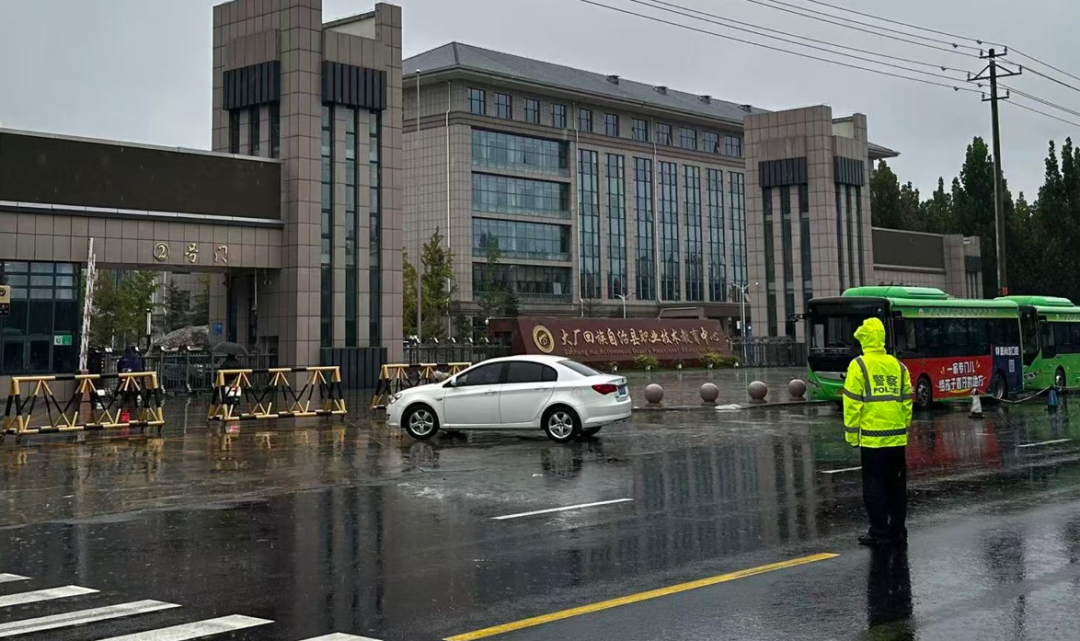 廊坊交警雨天出行安全_京津冀强降雨路况信息_出行提示