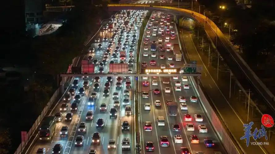 限行_外地车主生存战_广州限行政策