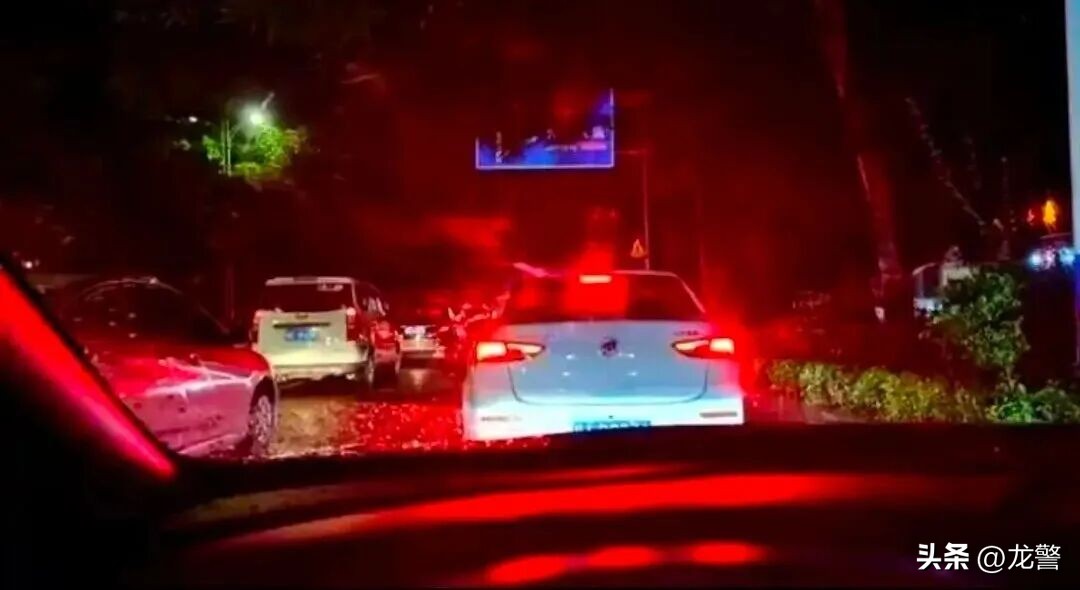 夜间行车安全_出行提示_规范使用远近光灯