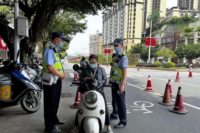 限行_摩托车限行政策放宽_电动摩托车新国标实施