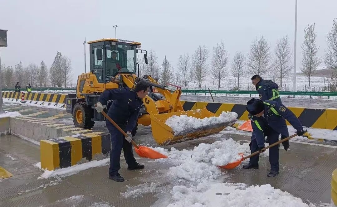低温雨雪冰冻天气影响_全区路况信息_路况
