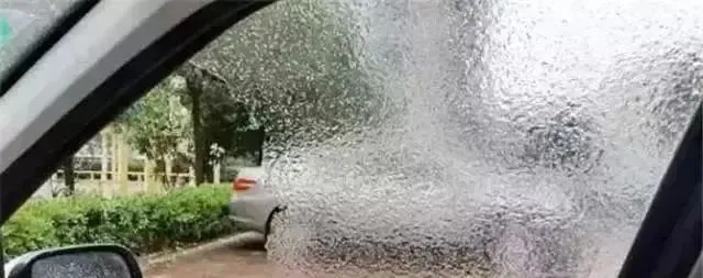 吉林省雪天出行指南_出行提示_雪后路滑行车安全