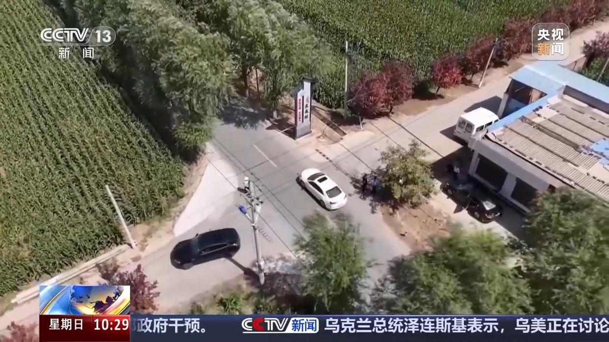 国庆中秋假期交通安全提示_旅游探亲出行风险研判_出行提示