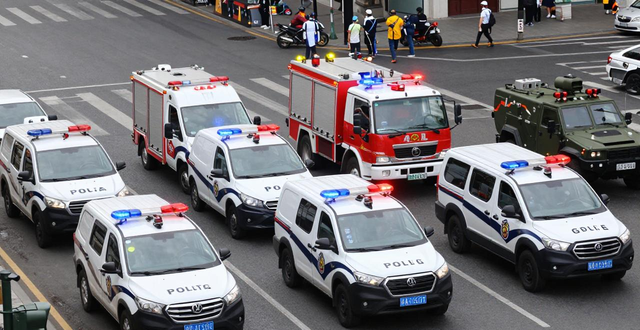 成都重污染天气黄色预警_成都临时交通管理措施_限行