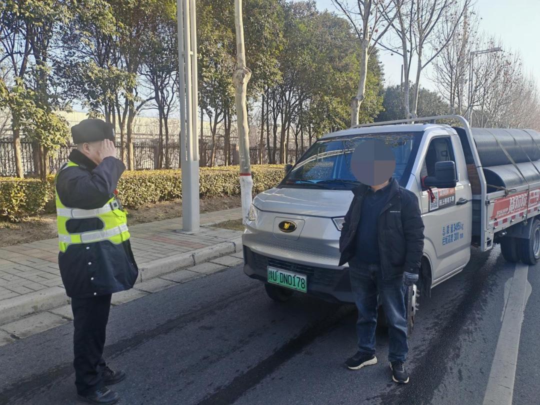 禁行_禁行的拼音_禁行标识牌图片大全