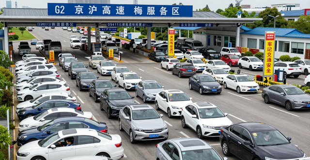 全国铁路返程客流高峰预测_出行提示_五一假期返程交通流量高峰